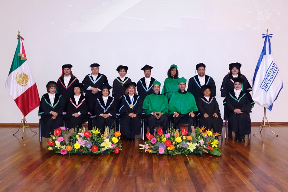 La Universidad Insurgentes despide a una nueva Generación de